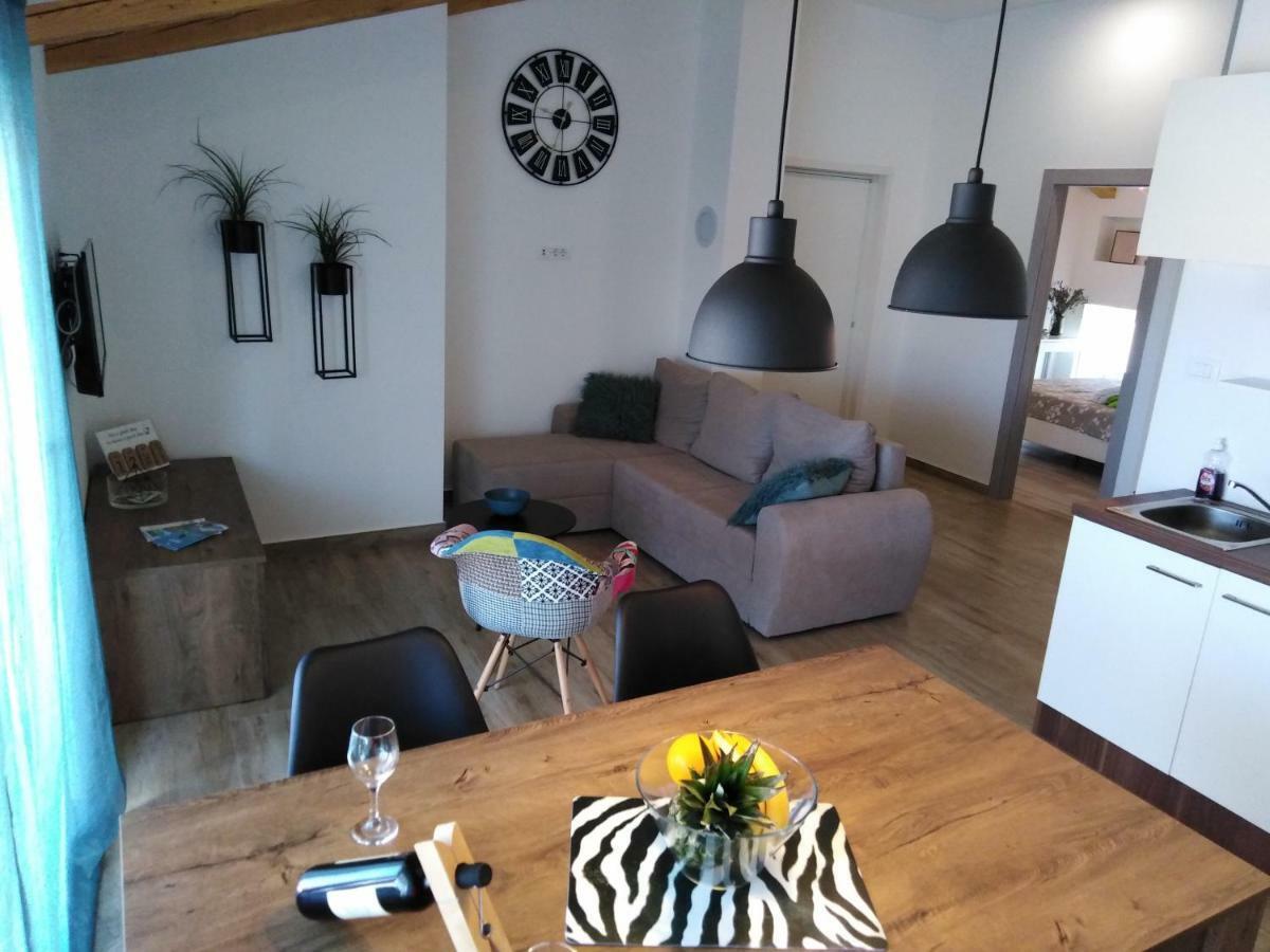 Ellmar Apartamento Medulin Exterior foto